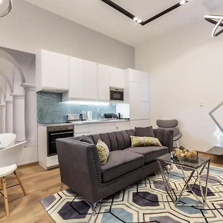 Premium Apartment By Hi5-King Street'S Luxury Budapeste Exterior foto